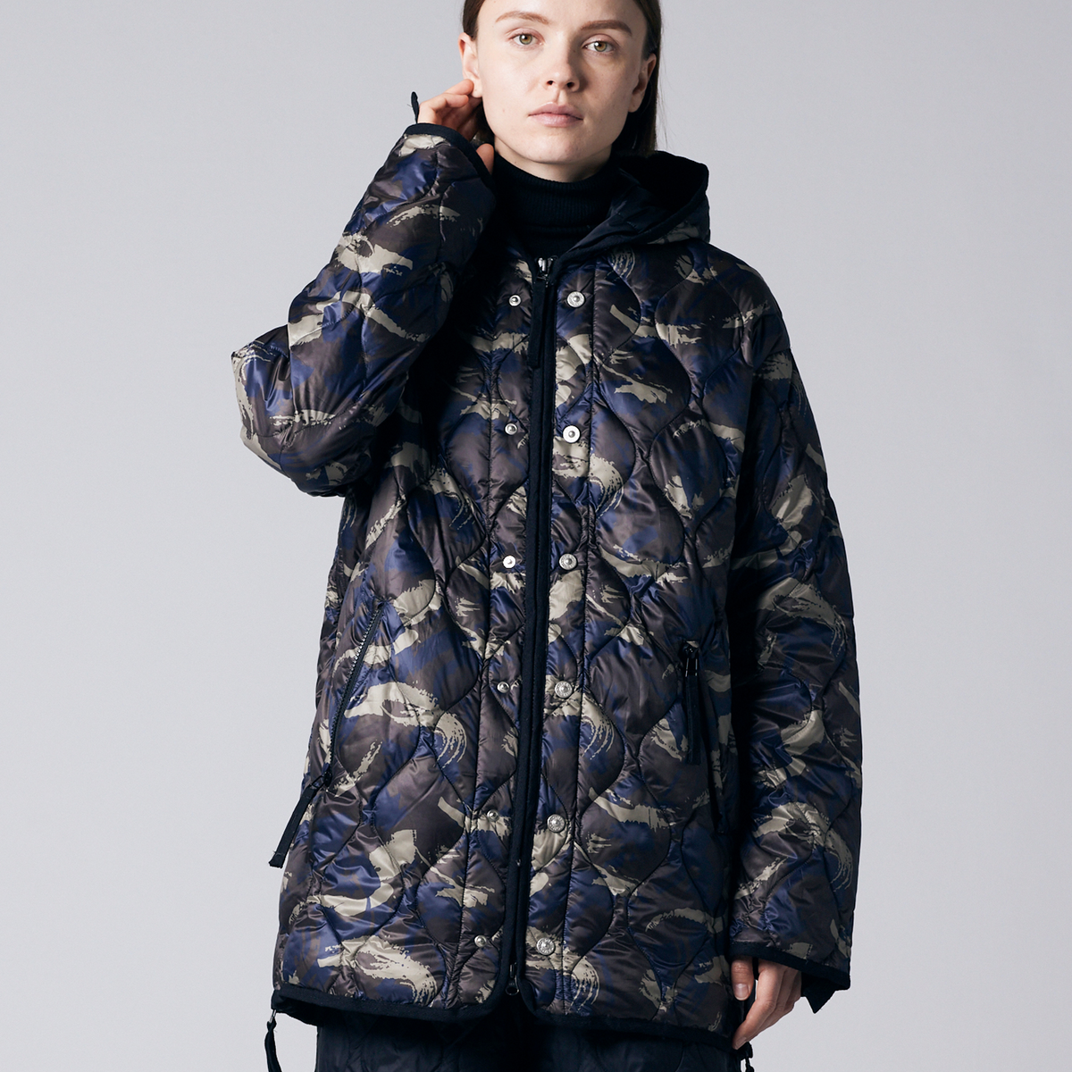 Unisex Military W-Zip Hood Down Jacket (Soft Shell) – TAION US