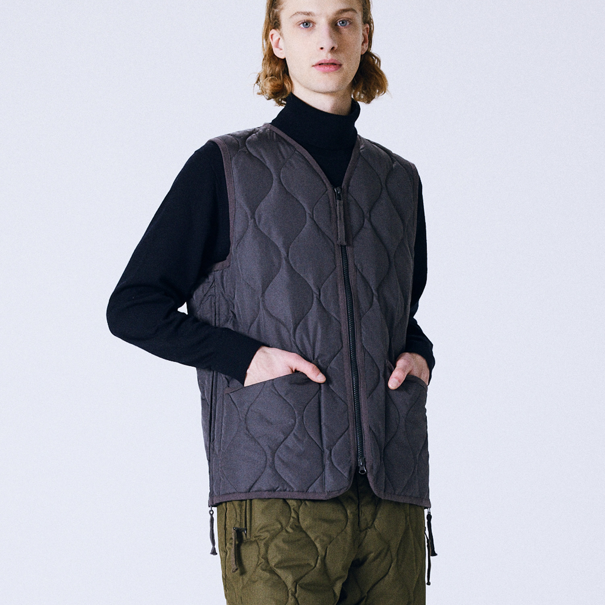 Unisex Military Zip V-Neck Down Vest (Hard Shell) – TAION US
