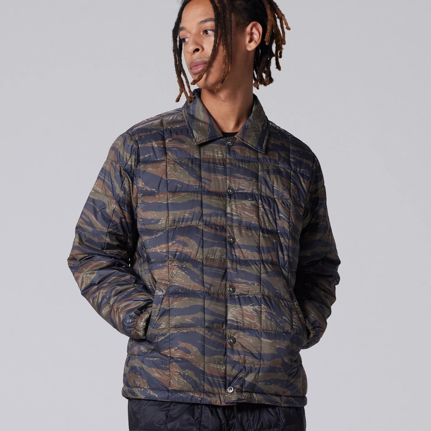 TAION Unisex Basic Down Coach Jacket