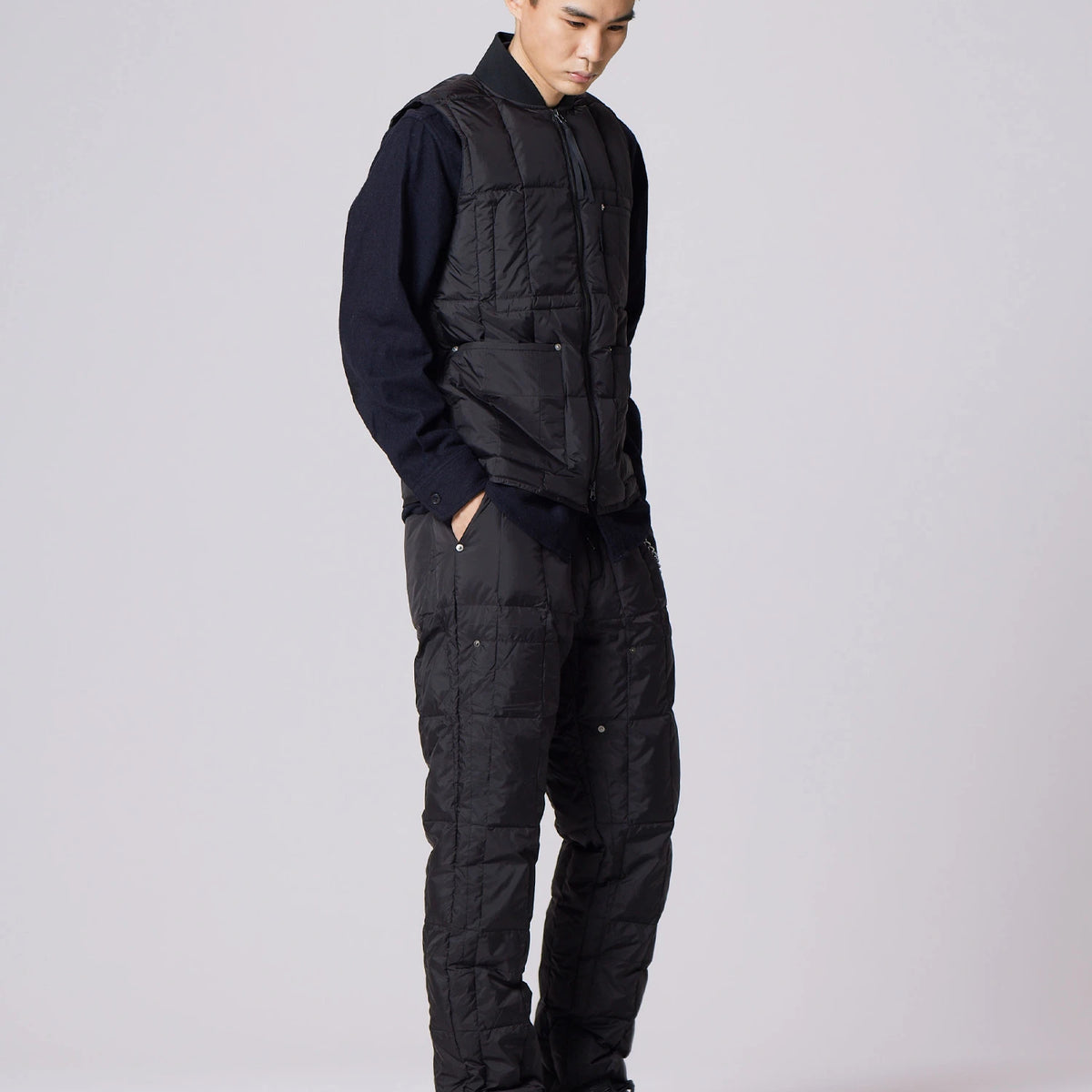 TAION-136PTWK_BLACK_M4.webp?