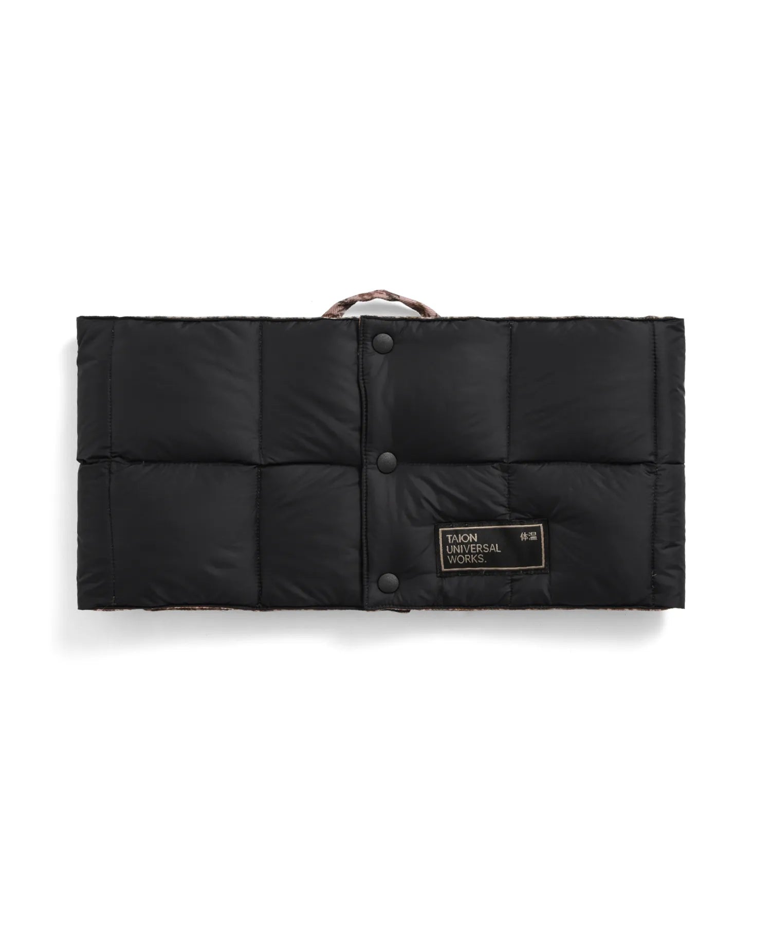 Universal Works x TAION Reversible  Down Neck Warmer <UW-TA-R203>