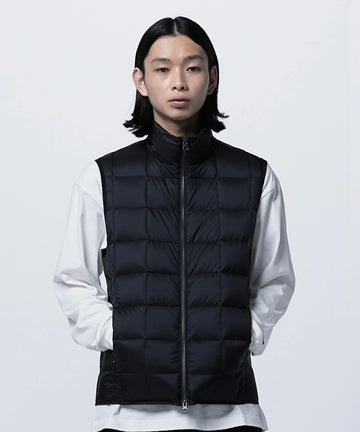 Unisex Basic Hi-Neck W-Zip Down Vest – TAION US