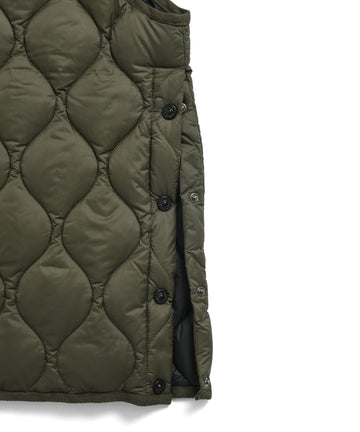 Unisex Military Crew Neck Down Vest (Soft Shell) – TAION US Unisex Military Crew Neck Down Vest (Soft Shell) – TAION US